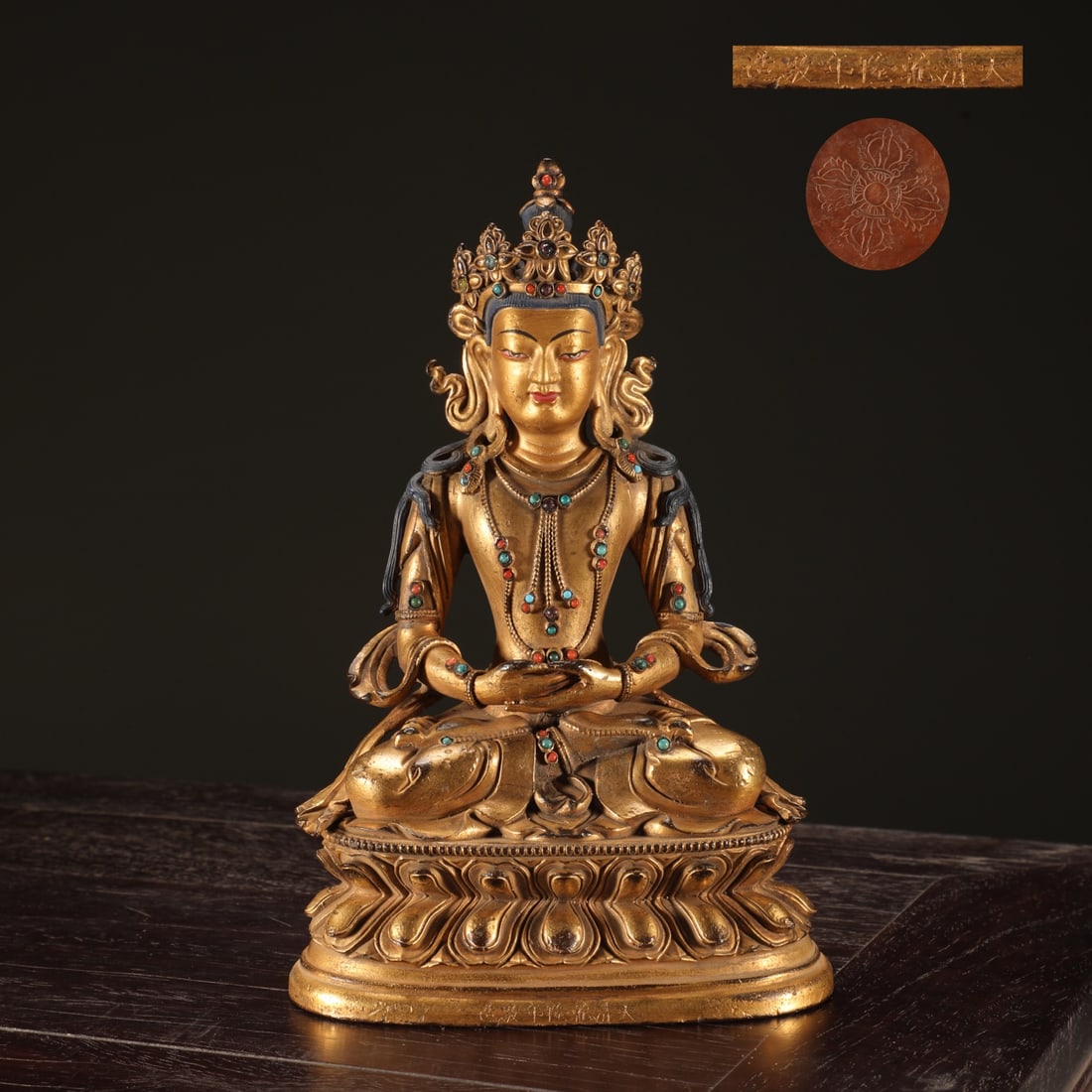 A Solemn Gilt Bronze Statue of Amitayus: A Solemn Gilt Bronze Statue of Amitayus,Qing Dynasty,China,Qianlong Mark,Size:7.8inx5in,Weight:1450g 铜鎏金无量寿佛像,中国清代,&