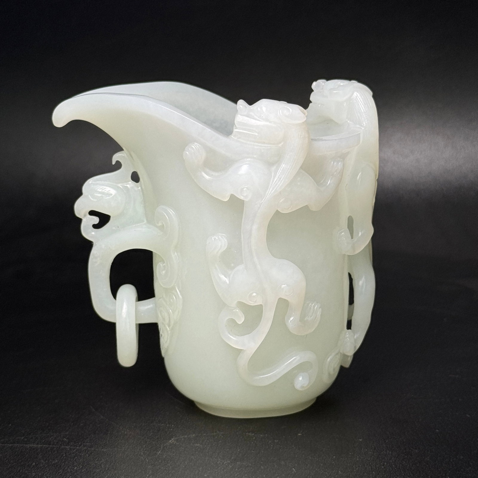 An Exquisite White Jade Dragon Pattern Cup - 2