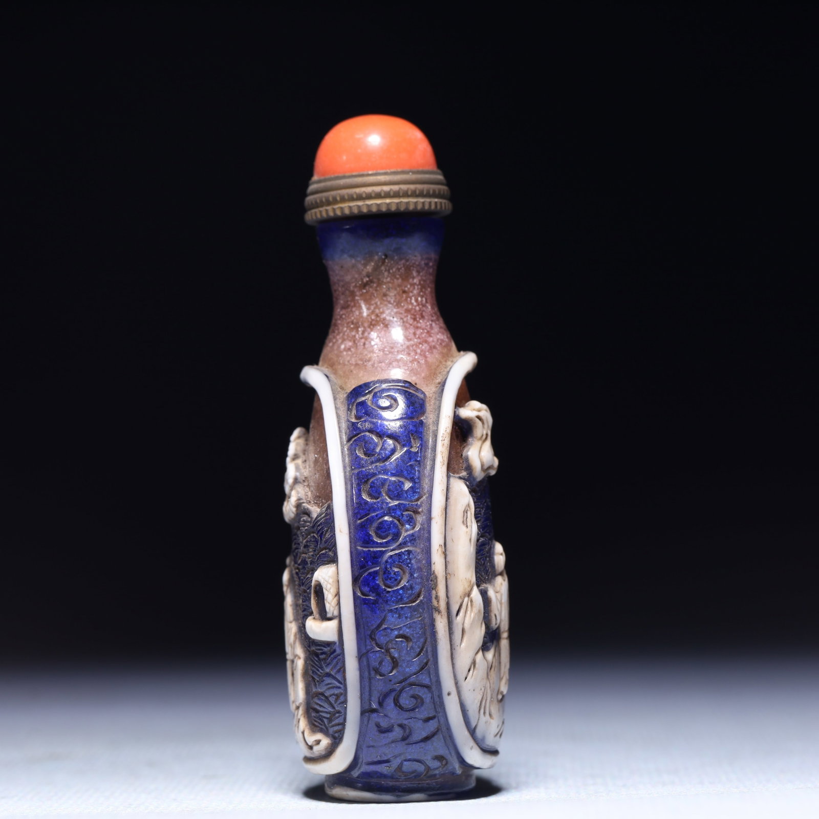 An Exquisite Glass Figure Pattern Snuff Bottle - 3