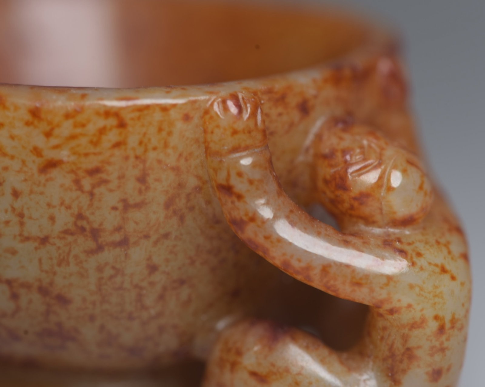 An Exquisite White Jade Sheep Pattern Cup - 9