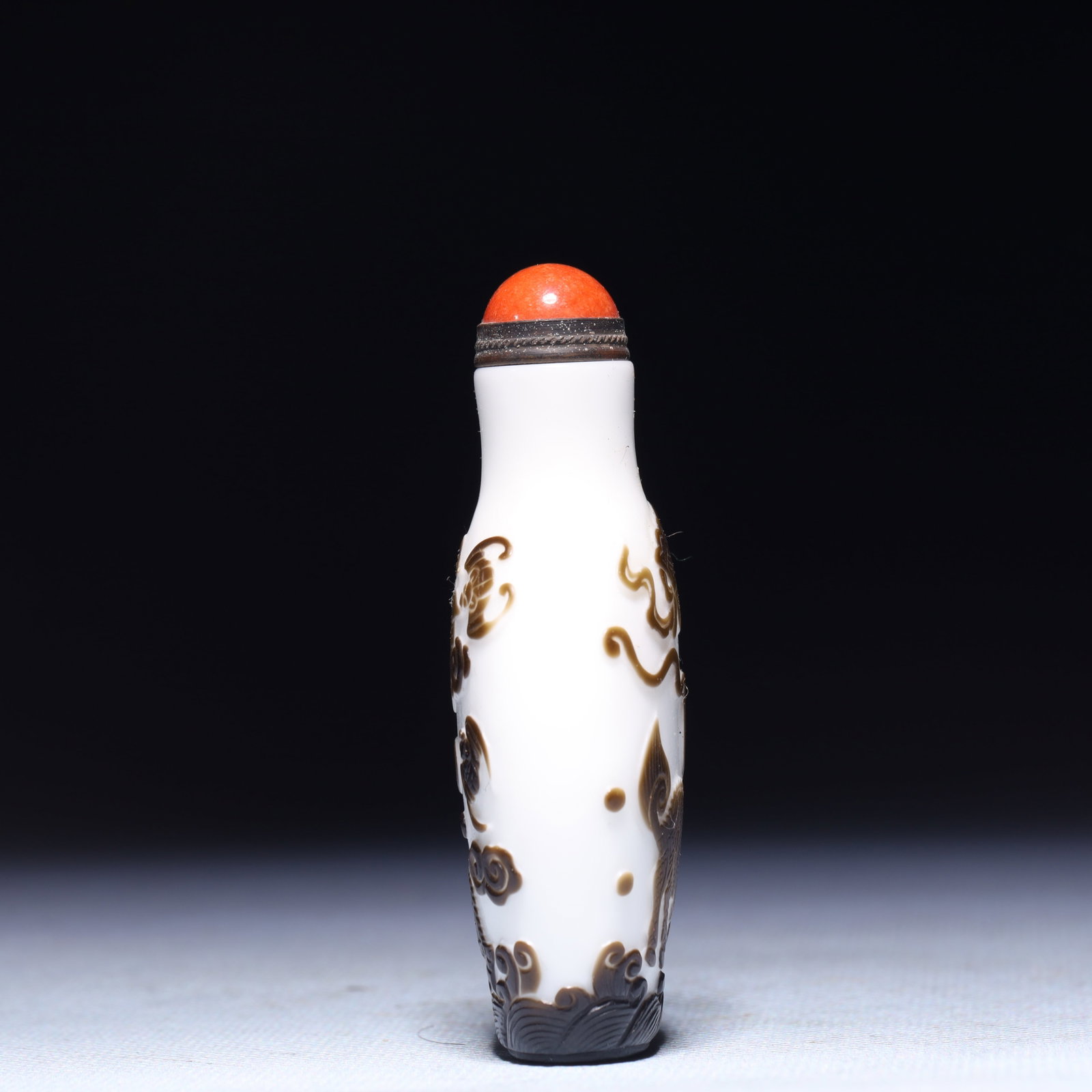 An Exquisite Glass Kylin Pattern Snuff Bottle - 3