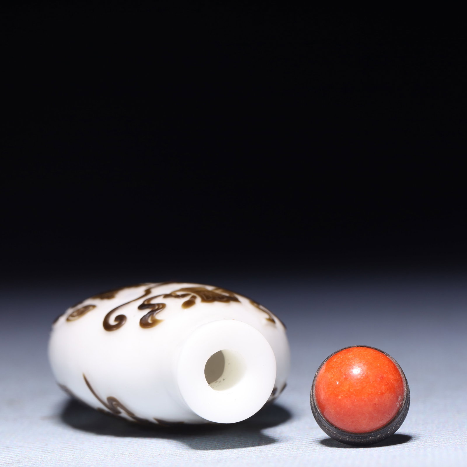 An Exquisite Glass Kylin Pattern Snuff Bottle - 6