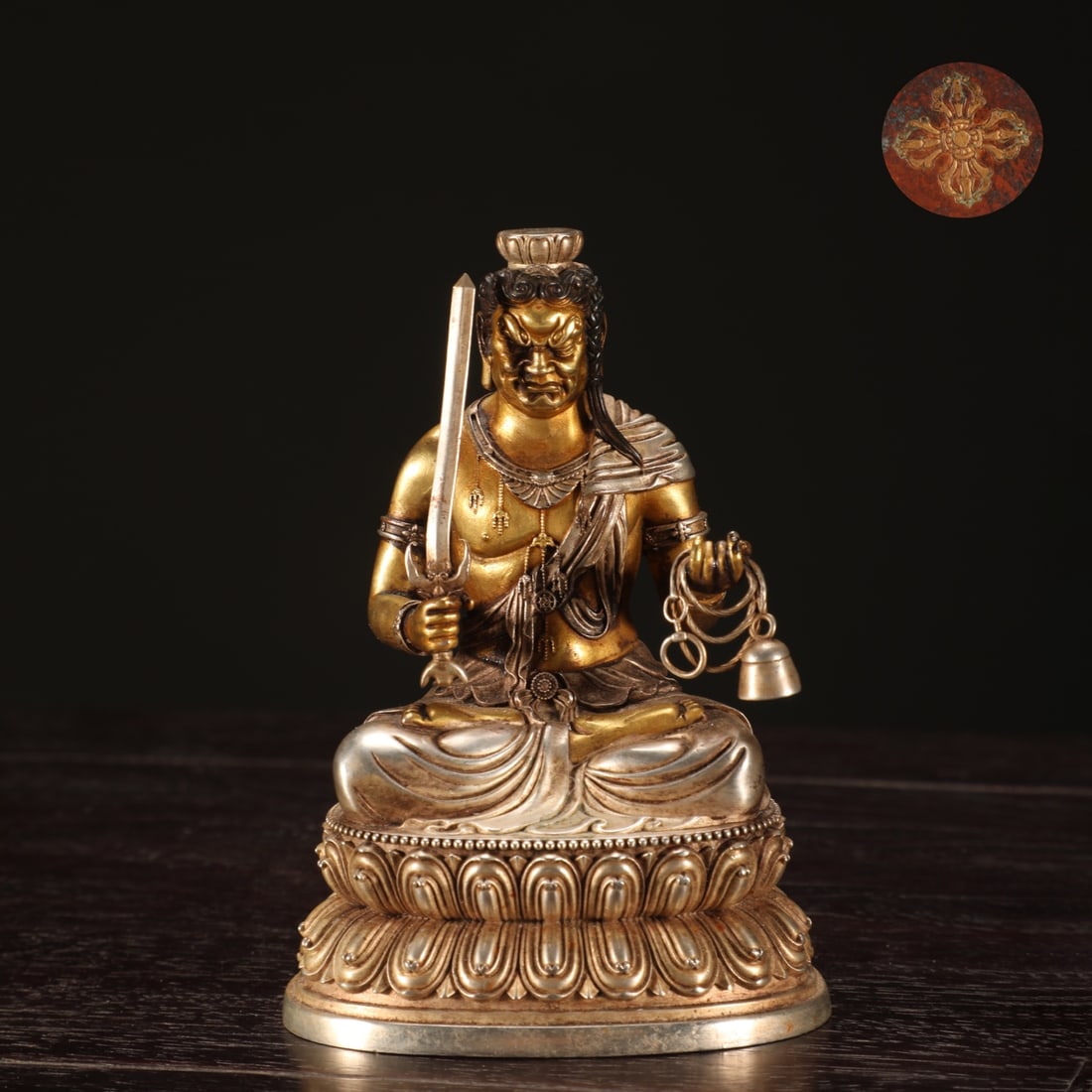 A Solemn Bronze Inlaid Gold and Silver Statue of Bodhisattva: A Solemn Bronze Inlaid Gold and Silver Statue of Bodhisattva,Ming Dynasty,China,Size:3.9inx2.9in,Weight:500g 铜错金银菩萨像,中国明代