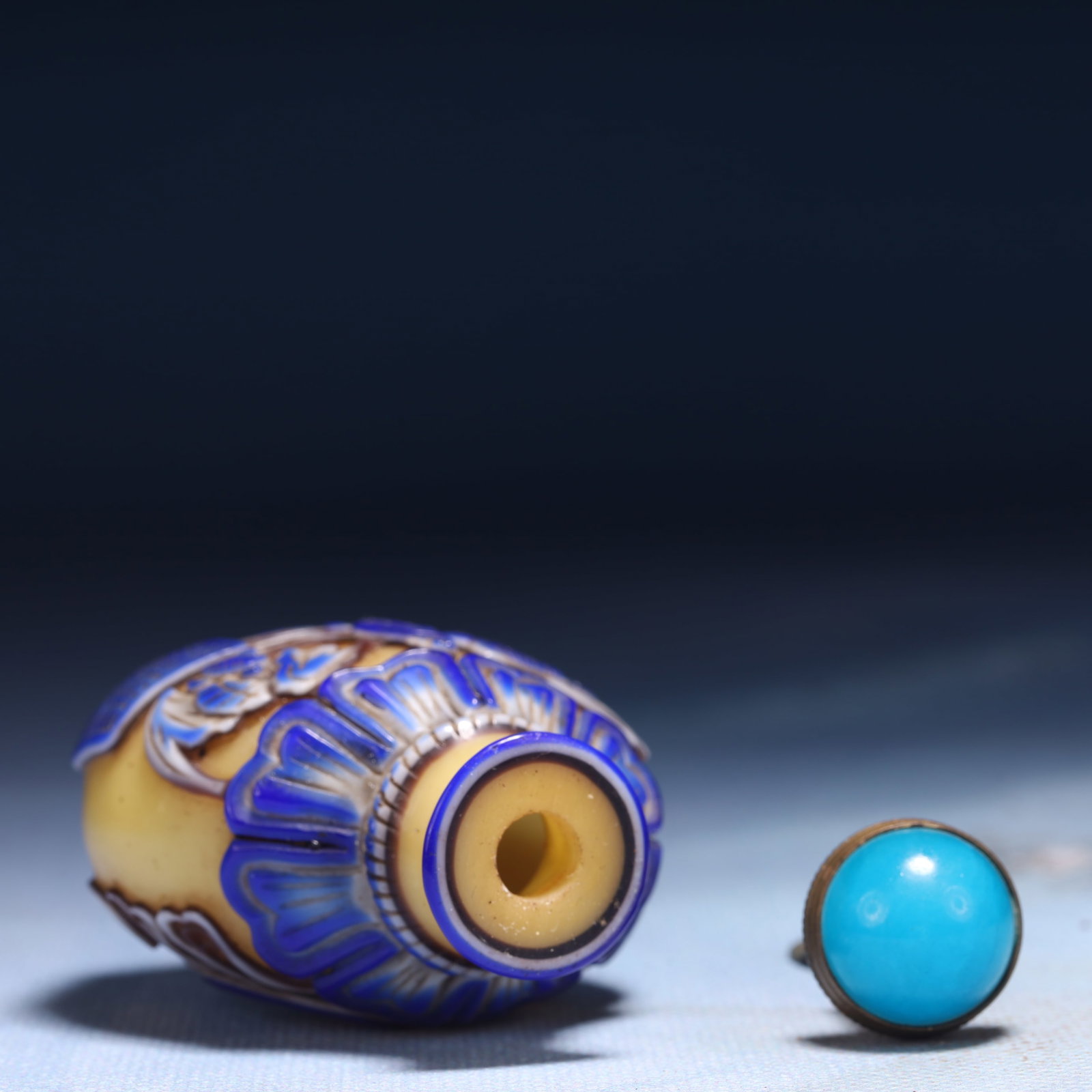 An Exquisite Glass Figure Pattern Snuff Bottle - 6