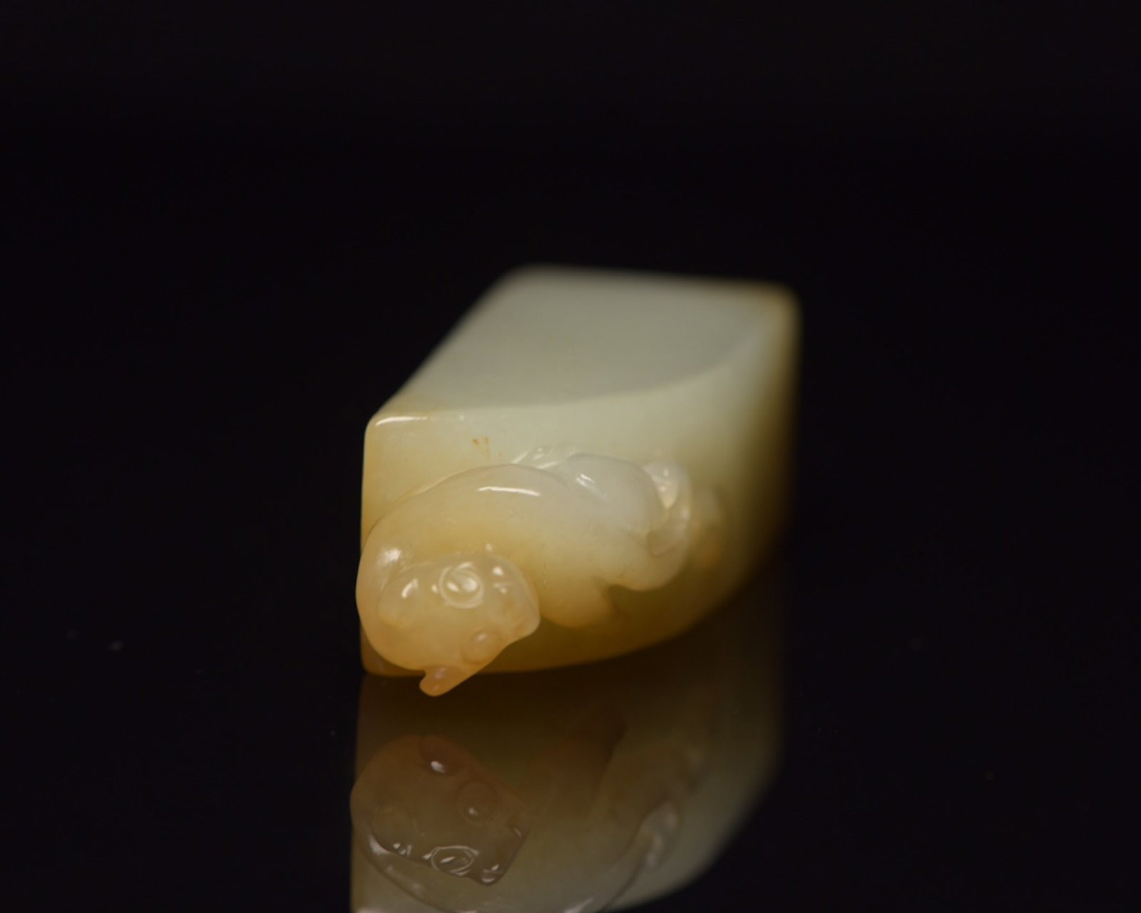 An Exquisite White Jade Auspicious Beast Pattern Seal - 5