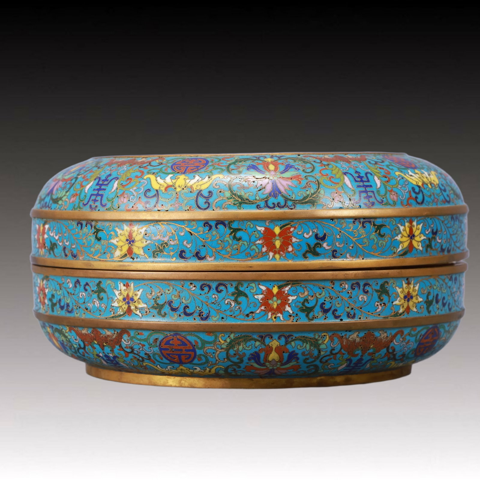 An Exquisite Cloisonne Flower and Phoenix Pattern Box - 3