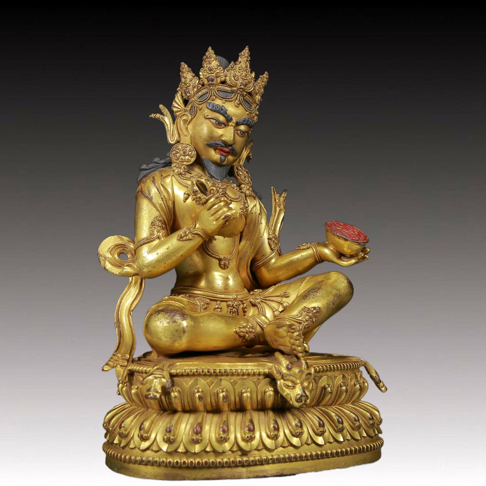 A solemn gilt bronze Vajra statue - 4