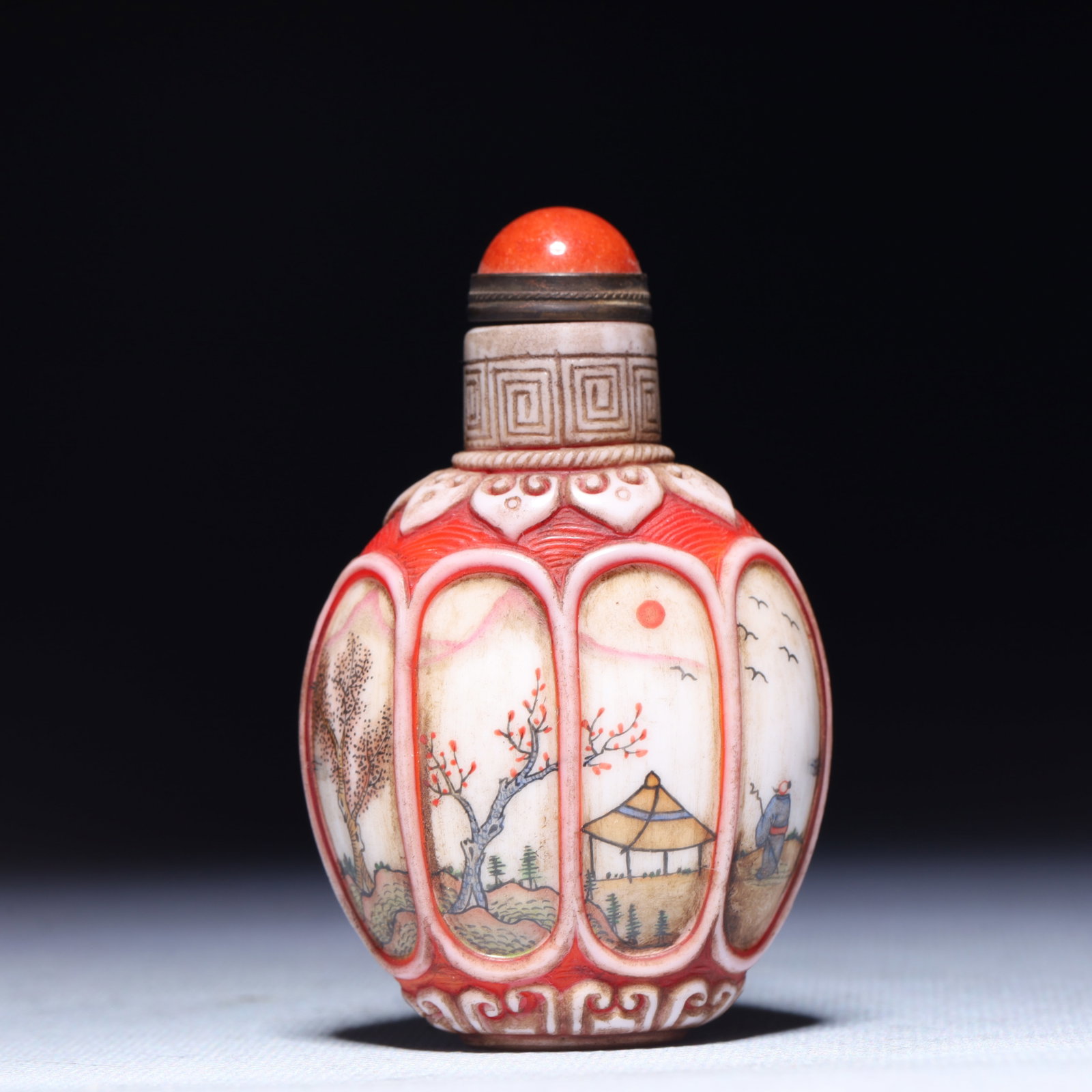 An Exquisite Glass Landscape and Figure Pattern Snuff Bottle: An Exquisite Glass Landscape and Figure Pattern Snuff Bottle,Qing Dynasty,China,Size:2.2inx1.2inx3.1in,Weight:60.4g 琉璃山水人物纹鼻烟壶,