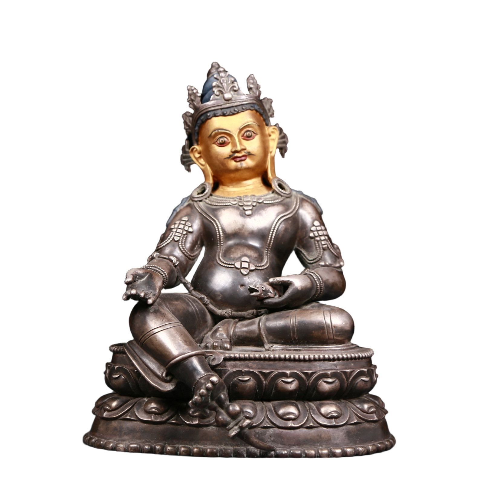 An exquisite gilt bronze and silver statue of the Mammon: An exquisite gilt bronze and silver statue of the Mammon, Qing Dynasty, China. The Buddha's face is solemn and kind, with deep eyes, symbolizing wealth and fortune. Its appearance is full of luxury,