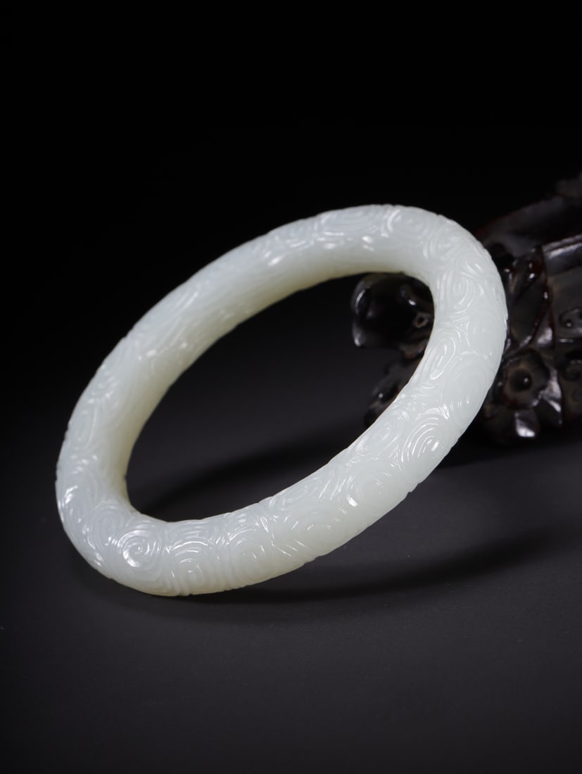 An Exquisite White Jade Auspicious Cloud Pattern Bracelets - 6