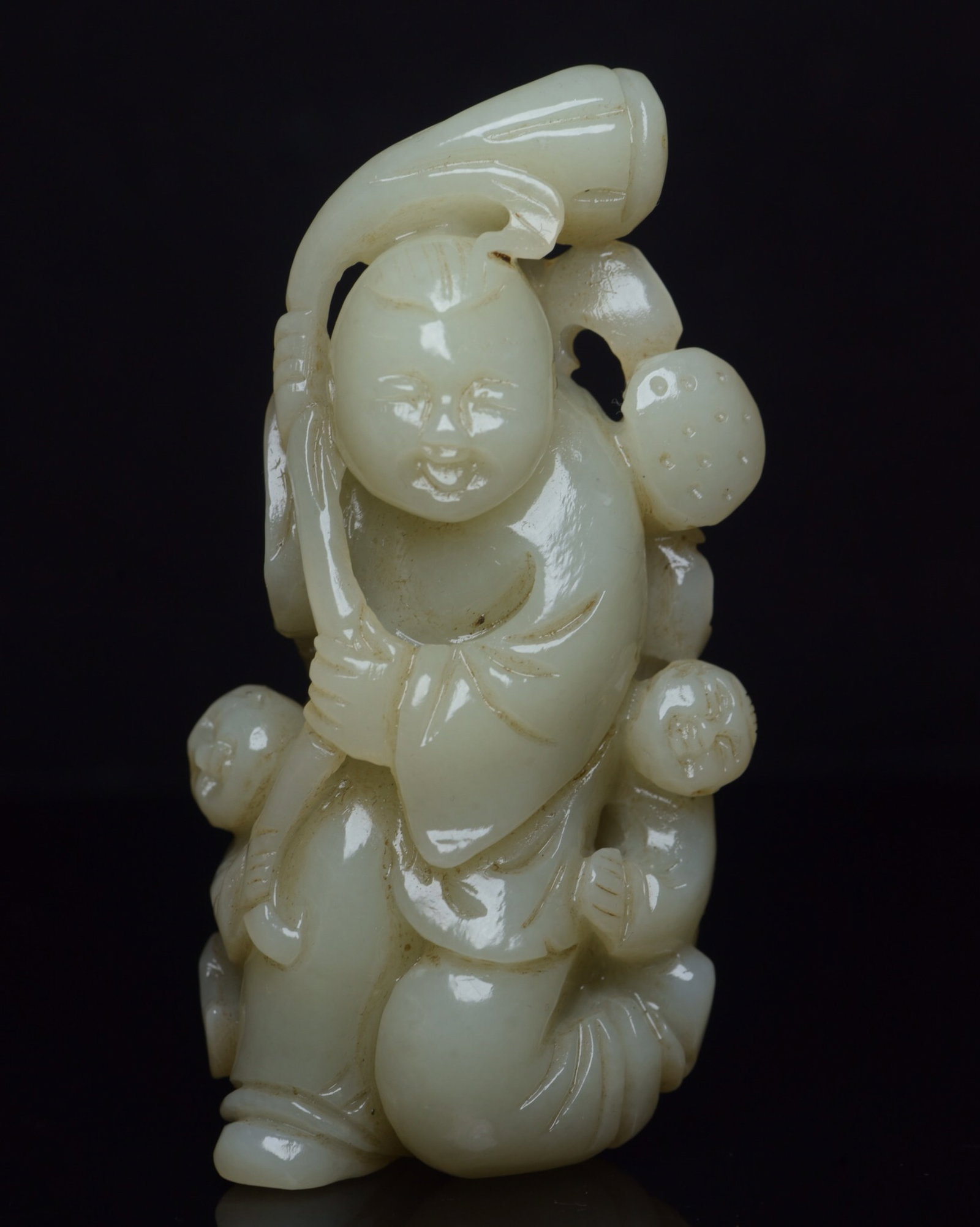 An Exquisite White Jade Figure Ornament: An Exquisite White Jade Figure Ornament,Qing Dynasty,China,Size:3.9inx2.1inx1.3in 白玉人物摆件,中国清代