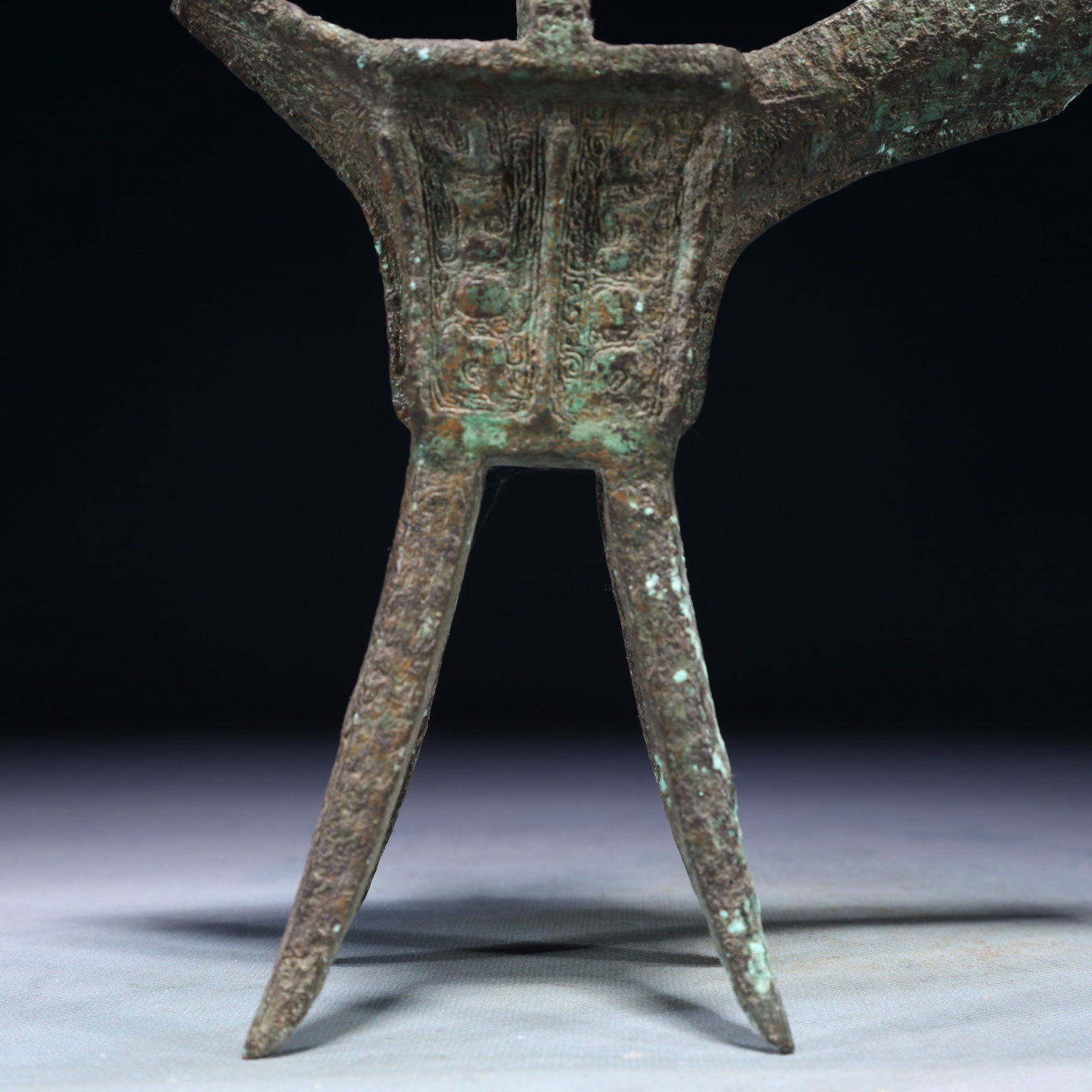 A Rare Bronze Goblet - 3