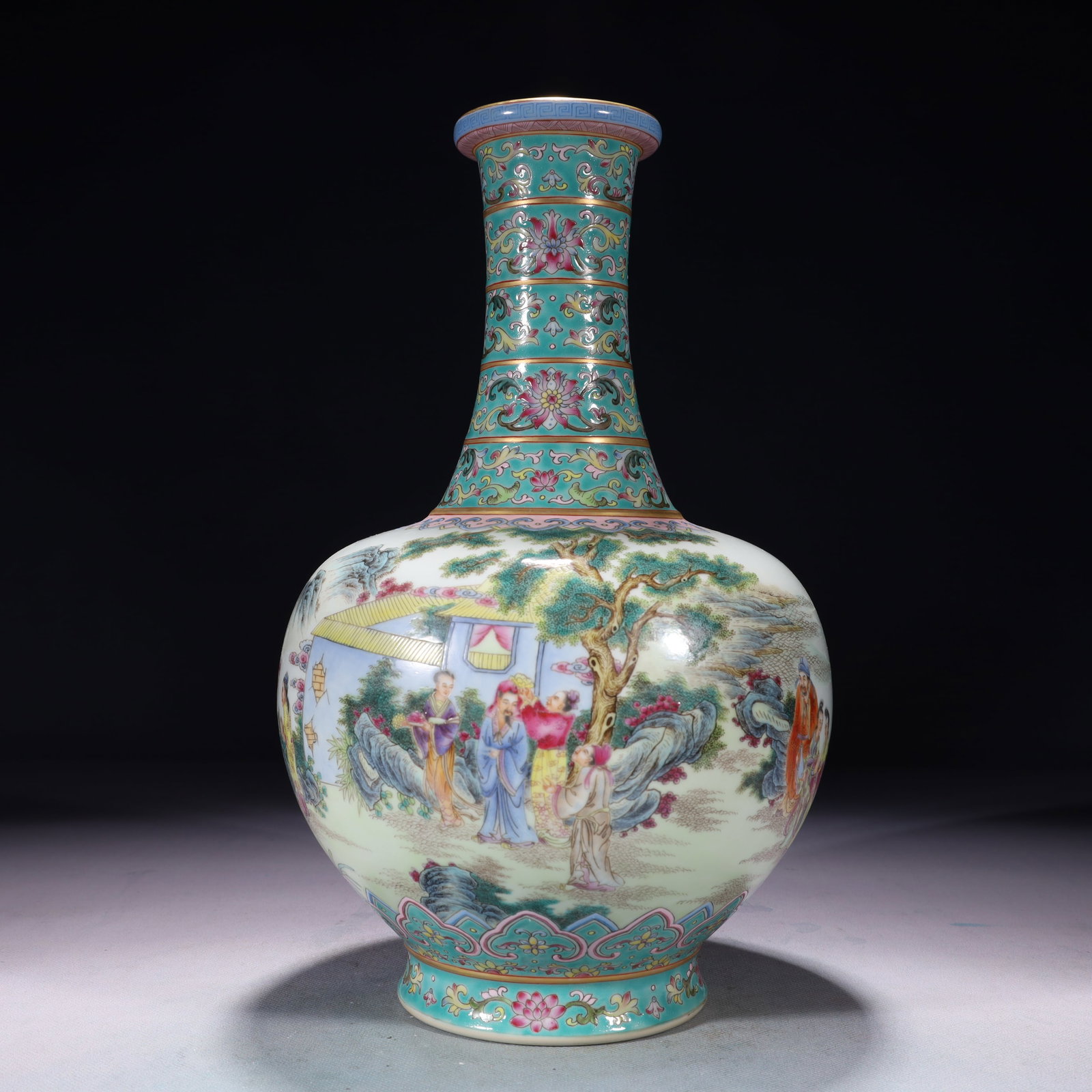 An Exquisite Famille-Rose Painted Gold Character and Story Pattern Vase,with poem: An Exquisite Famille-Rose Painted Gold Character and Story Pattern Vase,with poem,Qing Dynasty,China,Qianlong Six-character Mark,Size:7.1inx12.6in,Weight:2050g