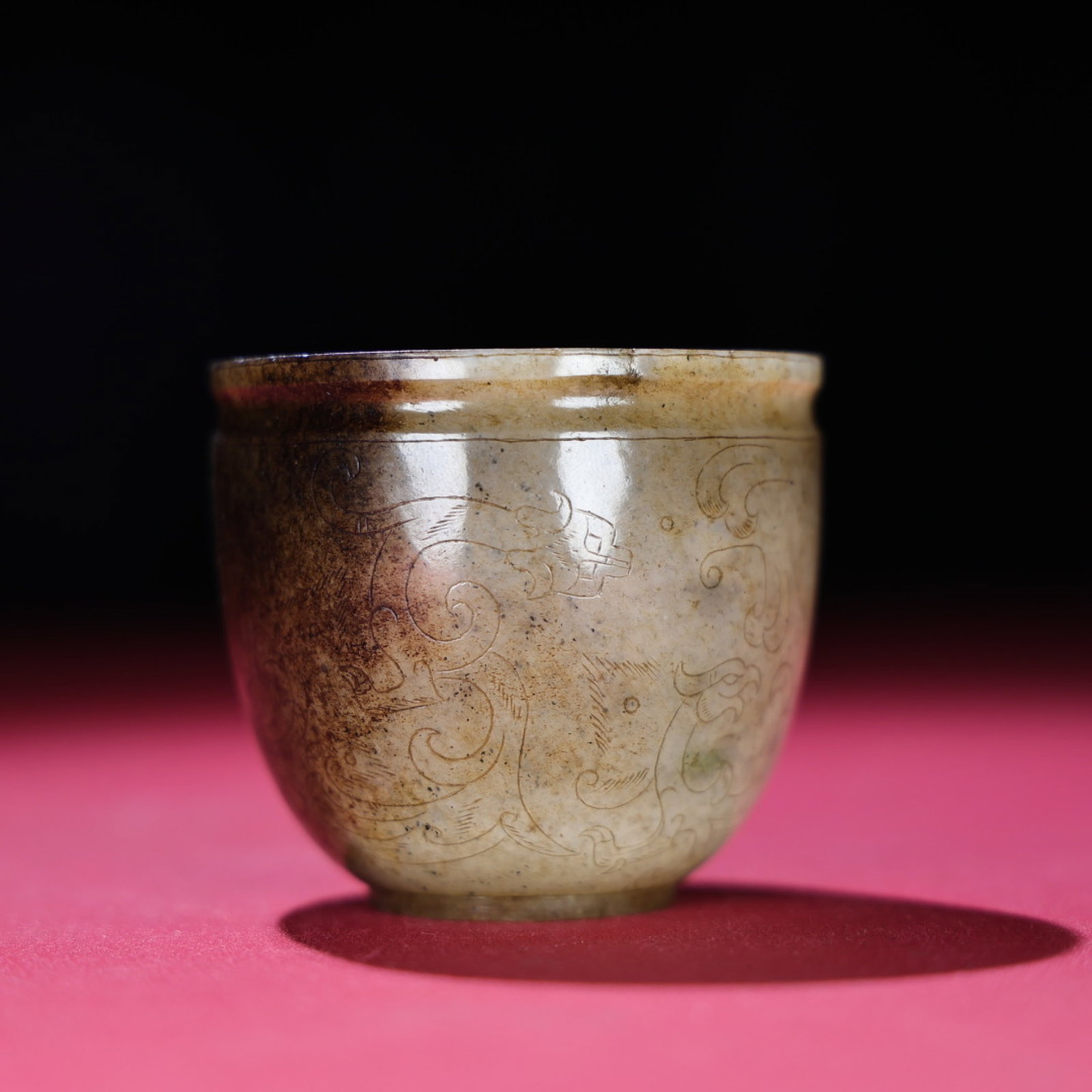 An Exquisite White Jade Dragon Pattern Cup - 3