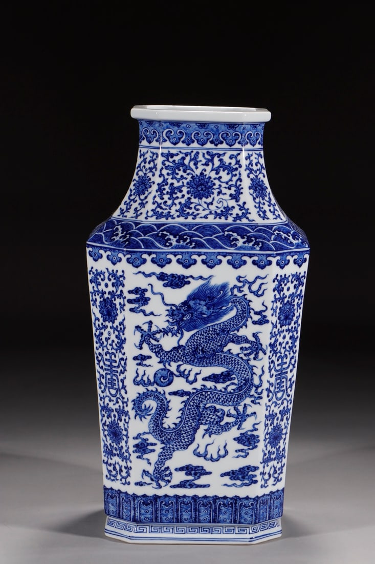 A Rare Blue and White Lotus,Auspicious Cloud and Dragon Pattern Vase: A Rare Blue and White Lotus,Auspicious Cloud and Dragon Pattern Vase,Qing Dynasty,China,Qianlong Six-character Mark,Size:15.2in