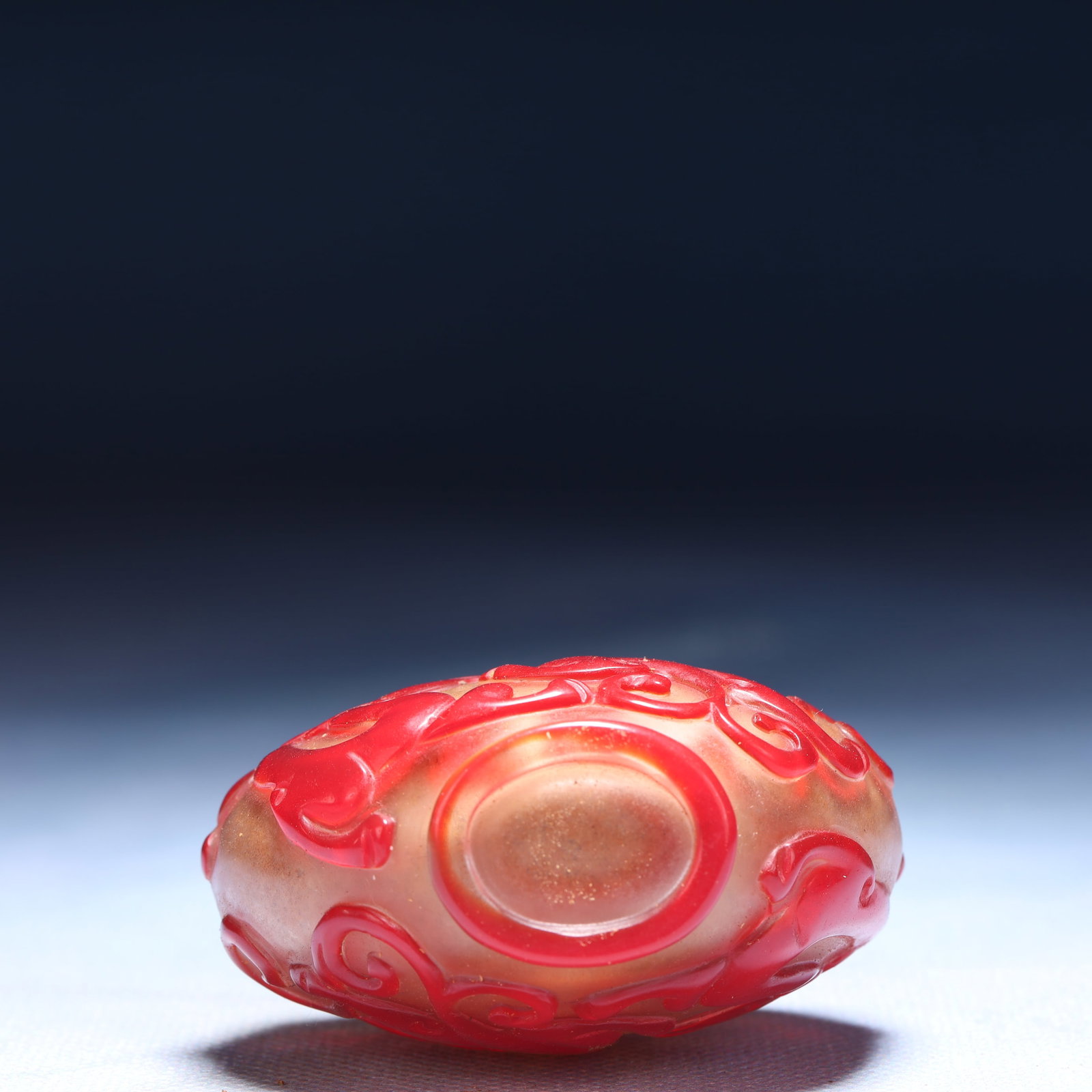 An Exquisite Glass Chi-Dragon Pattern Snuff Bottle - 7