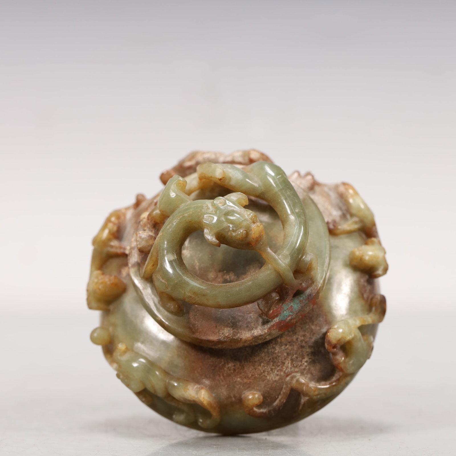 A Rare Greenish Jade Chi-Dragon Pattern Goblet - 11