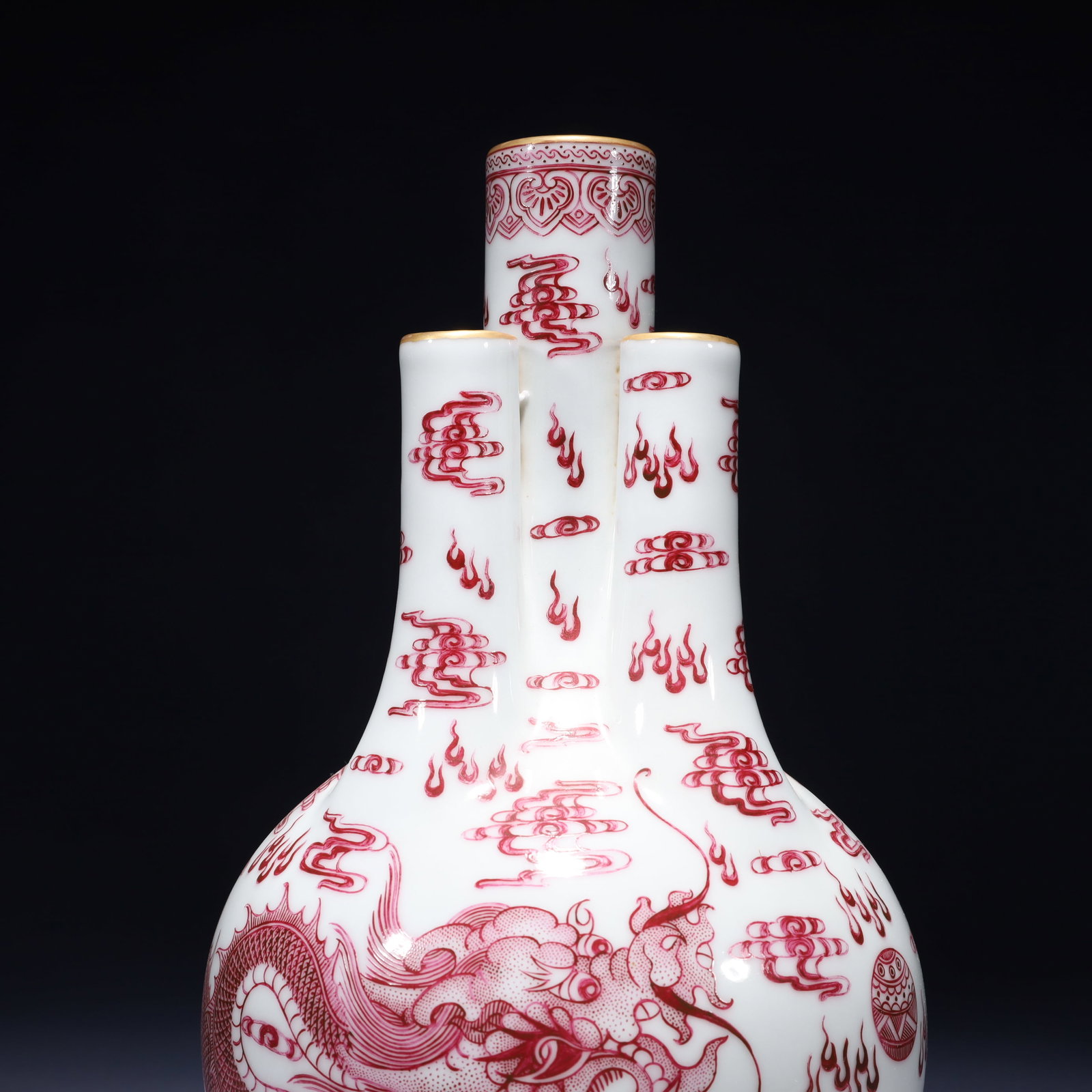 An Exquisite Ruby Red-Glazed Painted Gold Auspicious Cloud and Dragon Pattern Vase - 2