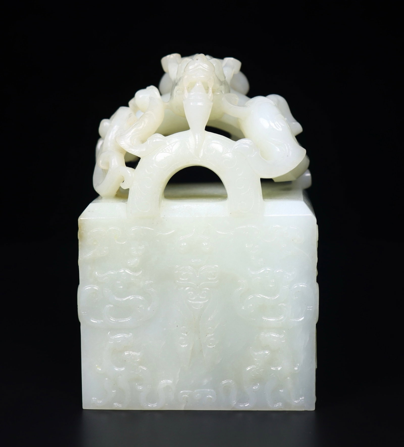 An Exquisite White Jade Dragon Pattern Seal - 2