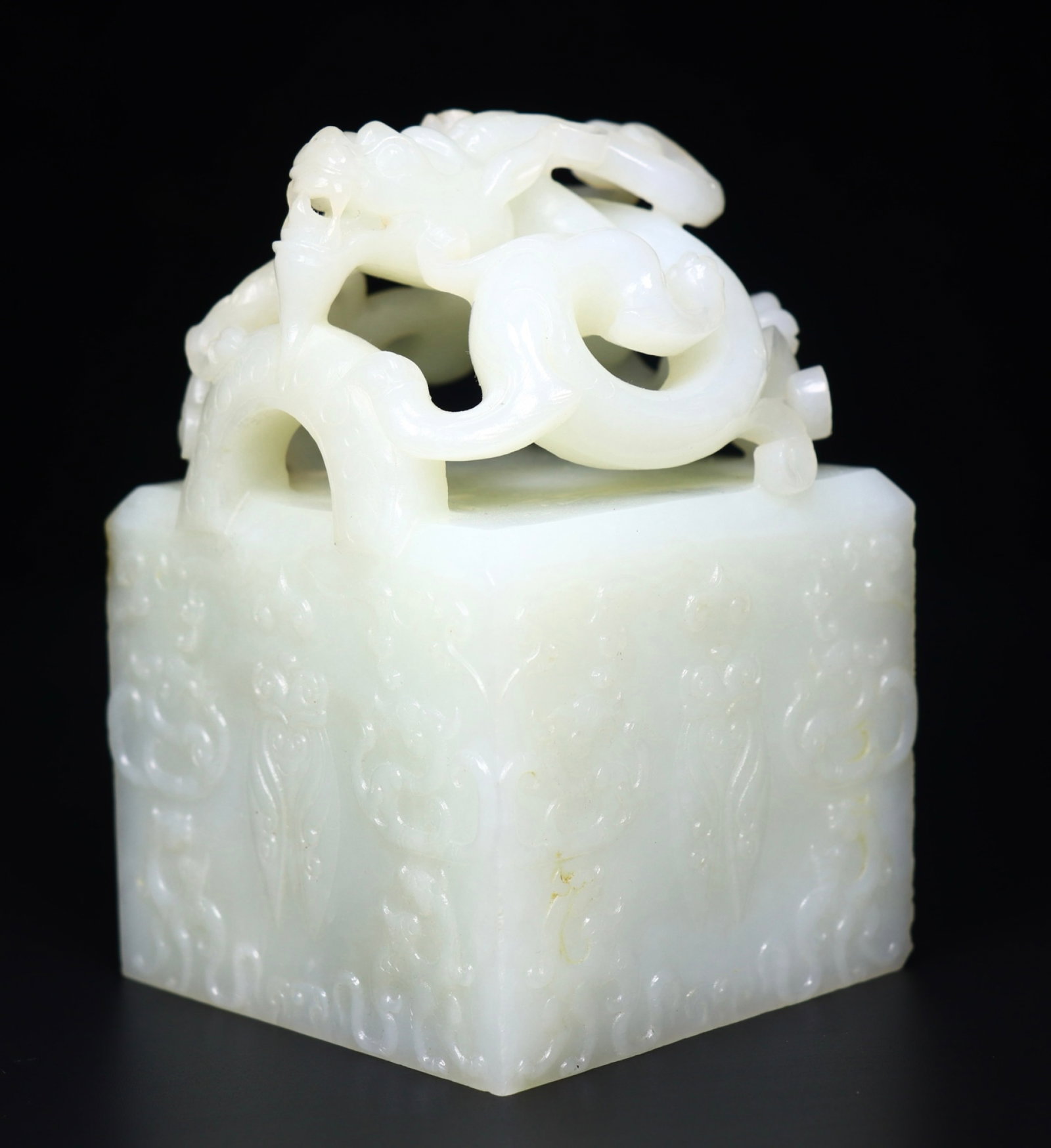 An Exquisite White Jade Dragon Pattern Seal - 5