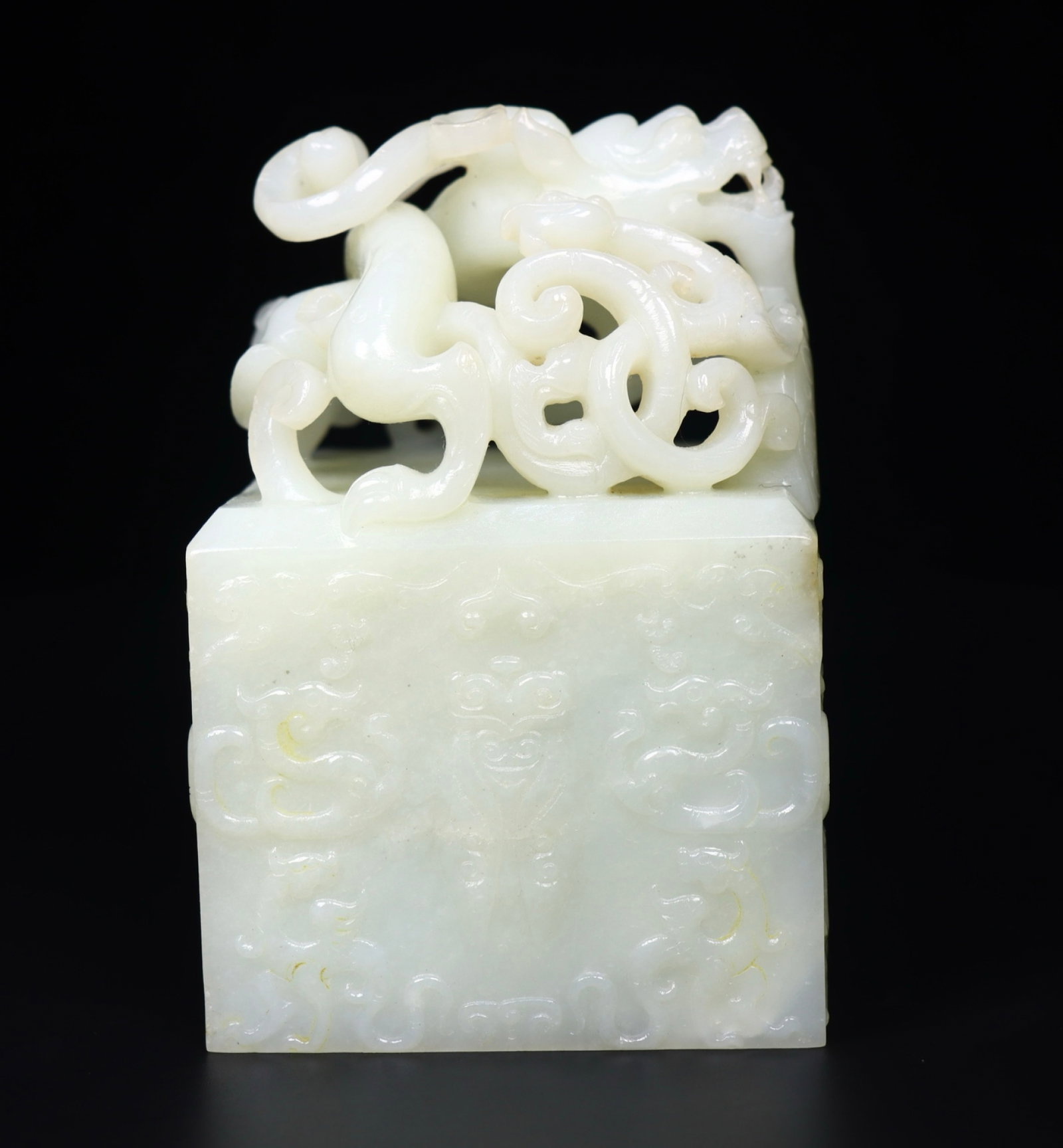 An Exquisite White Jade Dragon Pattern Seal - 8