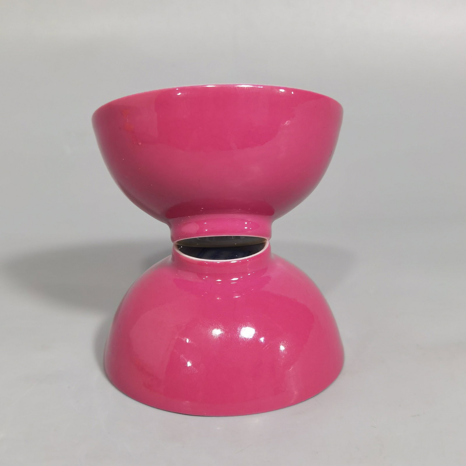 A Pair of Exquisite Ruby Red-Glazed Cups - 4
