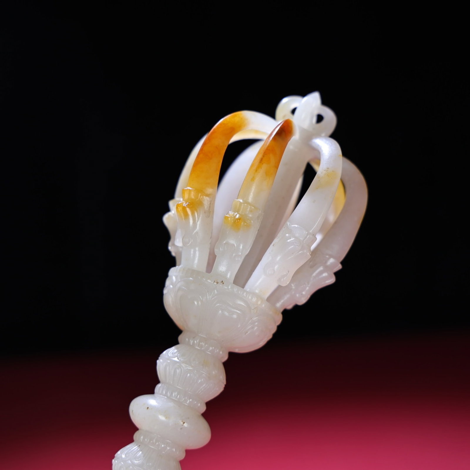 An Exquisite White Jade Ritual Implement - 8