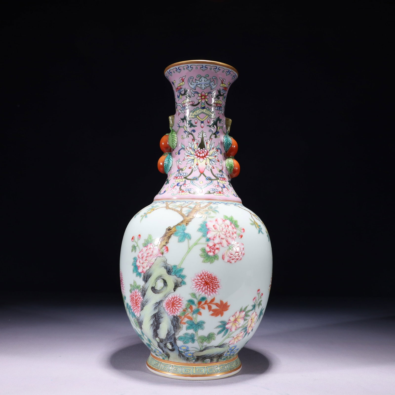 An Exquisite Famille-Rose Painted Gold Flower Pattern Double-Ears Vase,with poem: An Exquisite Famille-Rose Painted Gold Flower Pattern Double-Ears Vase,with poem,Qing Dynasty,China,Qianlong Six-character Mark,Size:5.9inx13.4in,Weight:1850g