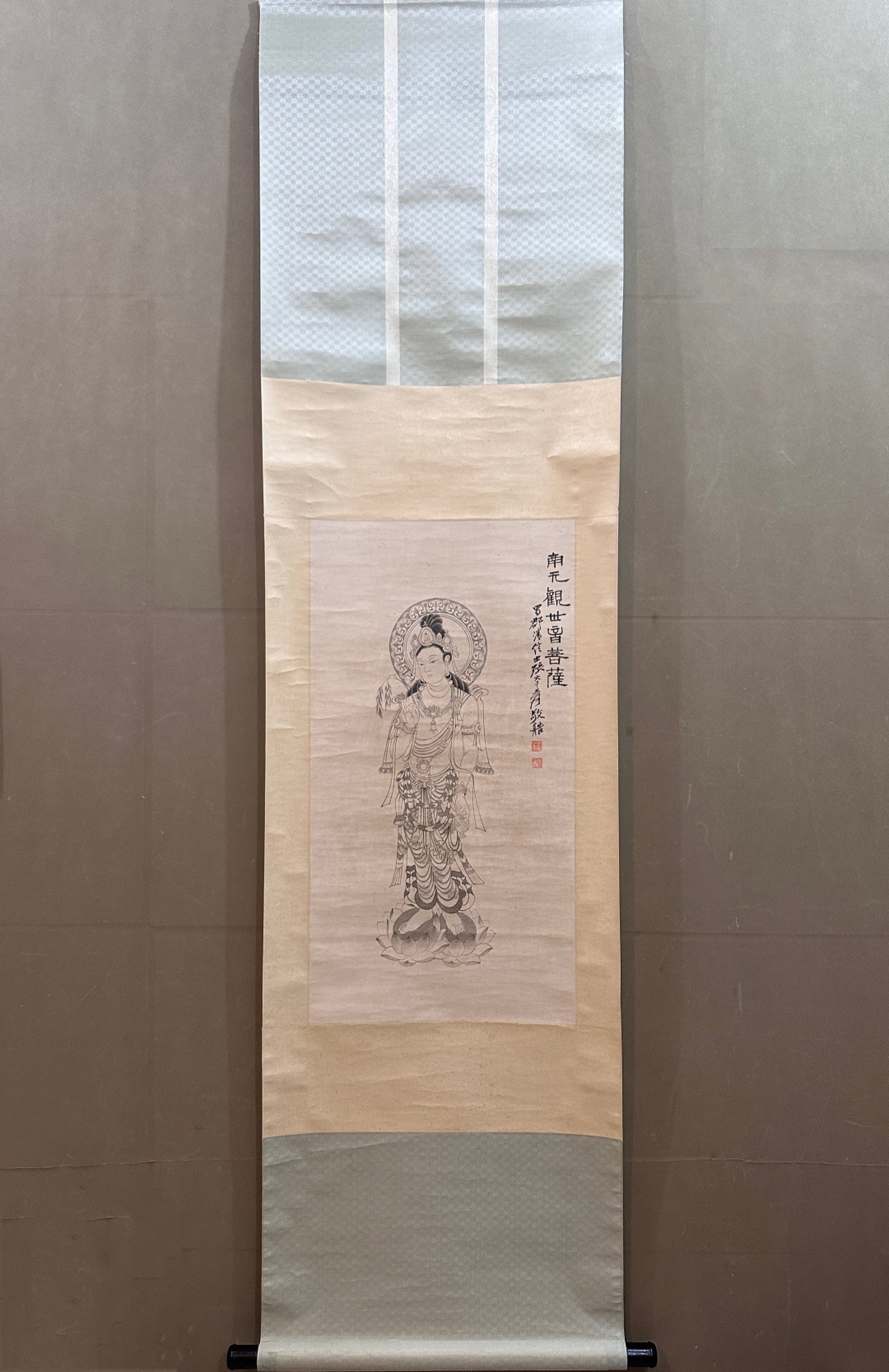 A Chinese Vertical Scroll Ink Painting of Buddha Statue on Paper: A Chinese Vertical Scroll Ink Painting of Buddha Statue on Paper,Zhang Daqian,Size:16.9inx31.5in 一幅中国水墨佛像画立轴,张࣪