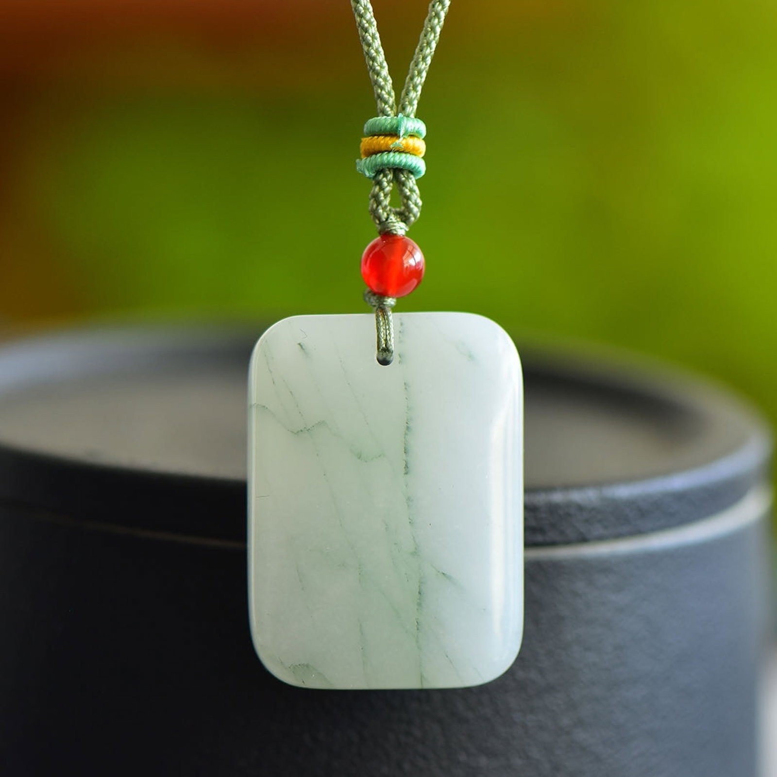 An Exquisite White Jade Pendant: An Exquisite White Jade Pendant,Size:1inx1.4in 白玉挂件