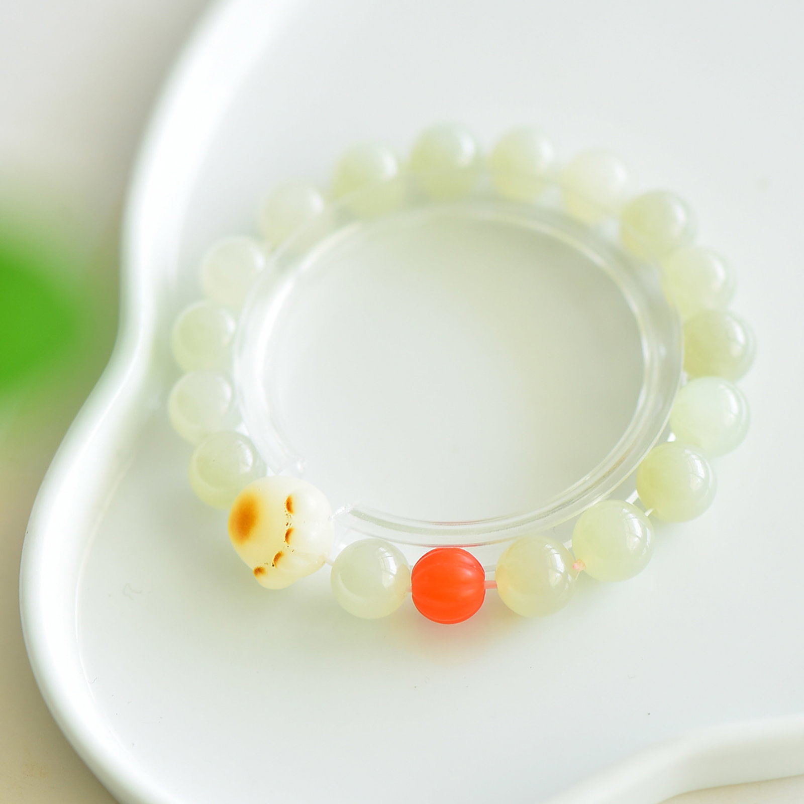 An Exquisite White Jade Bracelets - 2