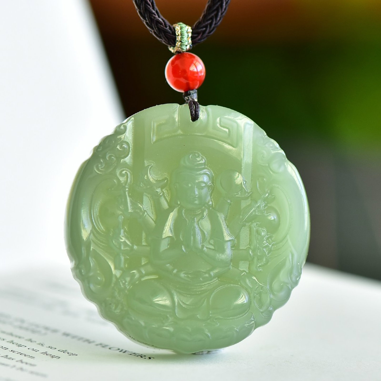 An Exquisite Greenish Jade Statue of Avalokitesvara Pendant: An Exquisite Greenish Jade Statue of Avalokitesvara Pendant,Size:2inx2in 青玉观音像挂件