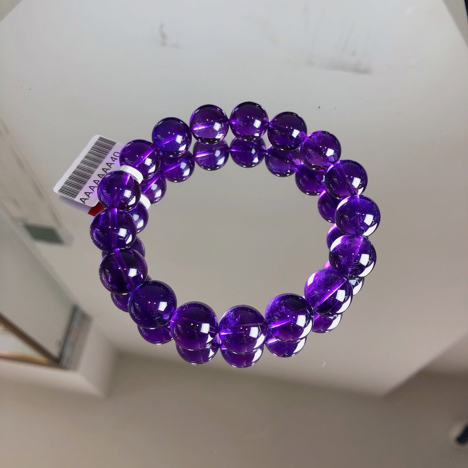 An Exquisite Crystal Bracelet - 2