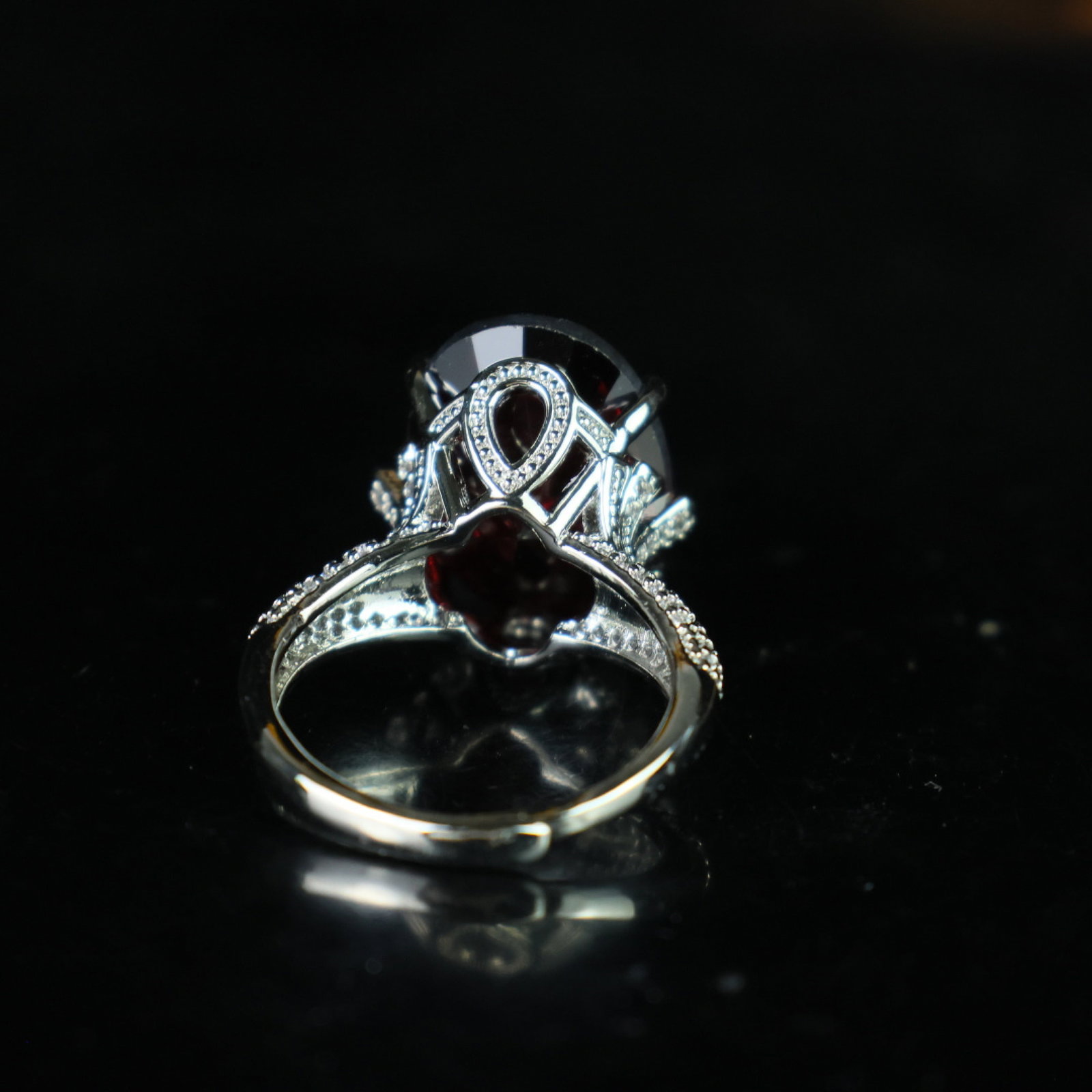 An Exquisite Ring - 4