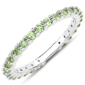 0.91 Carat Genuine Peridot , .925   Sterling Silver Ring
