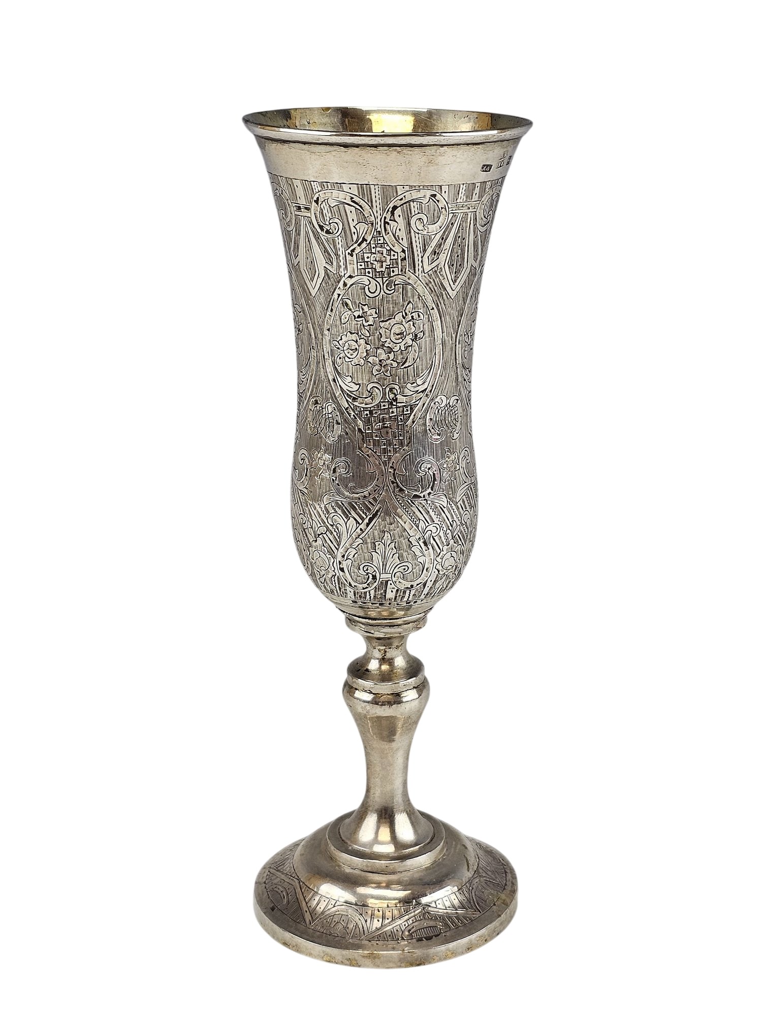 IMPERIAL RUSSIAN 84 SILVER ENGRAVED FLUTE CUP (1 of 8)