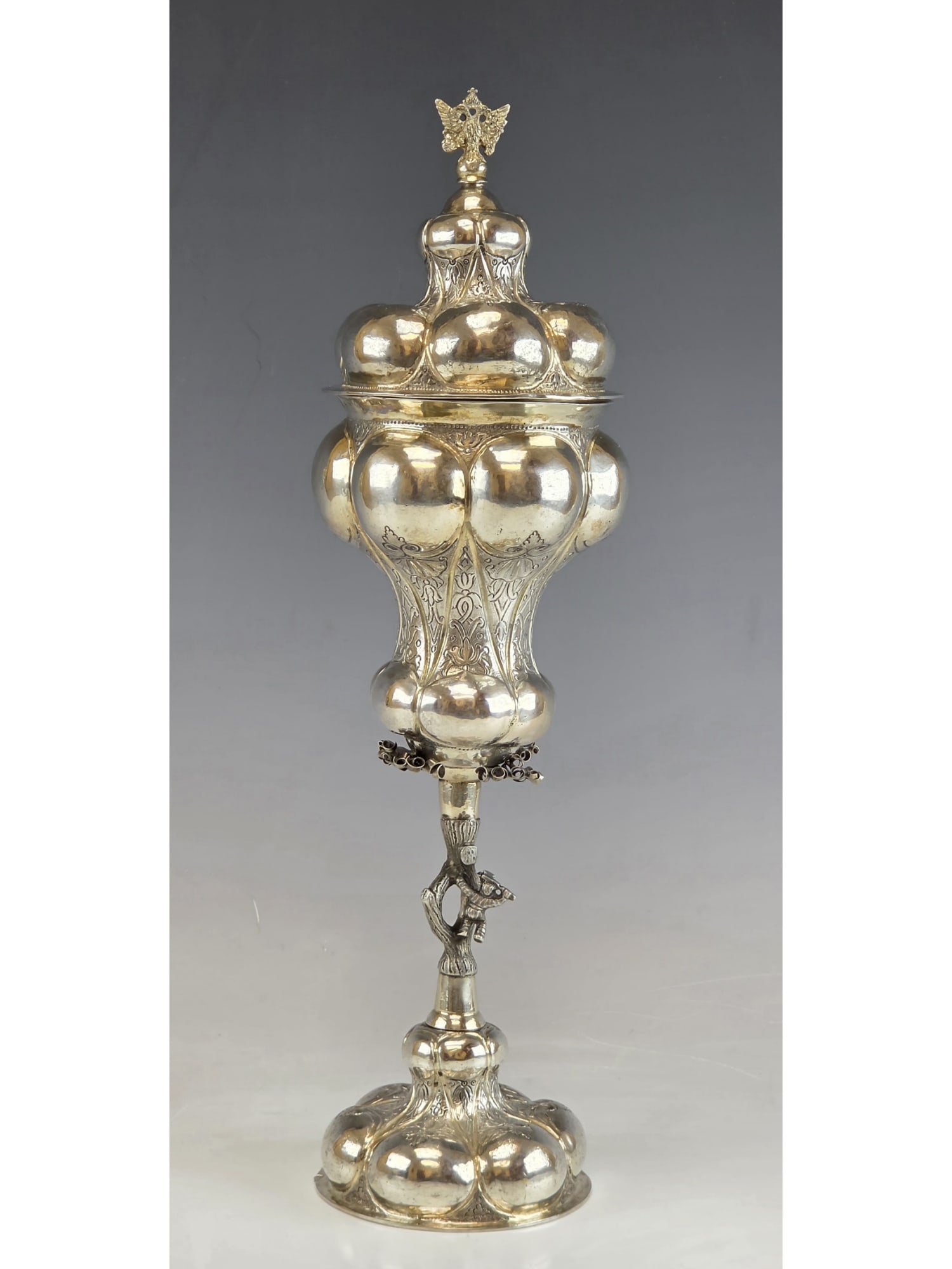 IMPORTANT RUSSIAN SILVER-GILT COVERED CHALICE 18TH CENTURY (1 of 11)