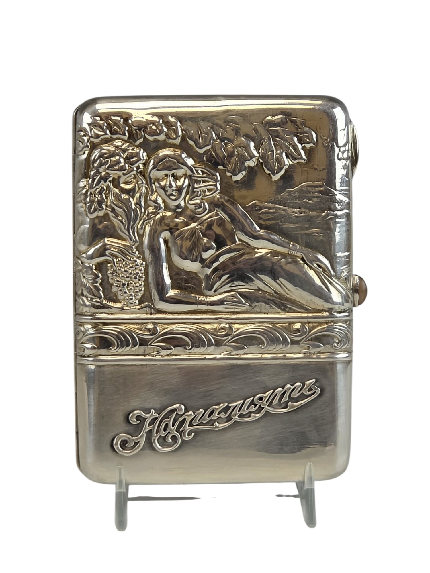 ANTIQUE RUSSIAN 84 SILVER ART NOUVEAU BACCHIC CIGARETTE CASE (1 of 9)