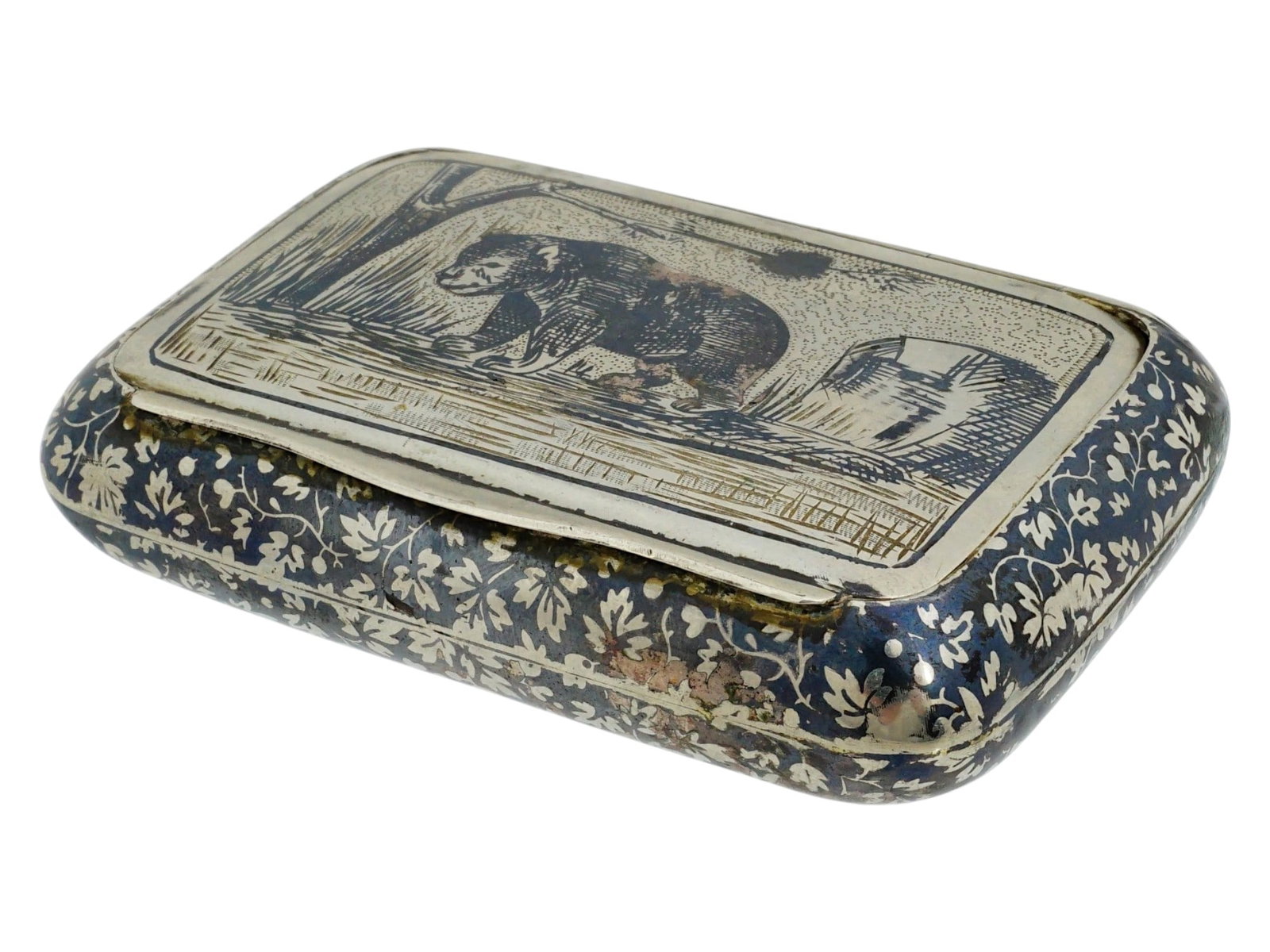 IMPERIAL RUSSIAN SILVER AND NEILLO CIGARETTE CASE (1 of 9)