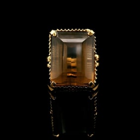 18k Yellow Gold and Large Smoky Quartz Vintage Ring Size 8.5