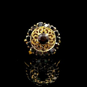 18k Yellow Gold and Red Garnet Vintage Halo Ring Size 8