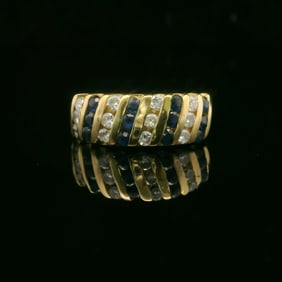 18k Yellow Gold Blue Sapphire and Diamond Vintage Band Ring Size 6.5