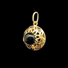 18k Yellow Gold and Red Garnet Vintage Charm Pendant 1.25"