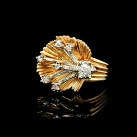 14k Yellow and White Gold Vintage Diamond Floral Ring Size 6