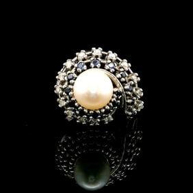 14k White Gold Pearl Blue Sapphire and Diamond Swirl Ring Size 5.5