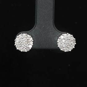 14k White Gold and 1cttw Diamond Cluster Stud Earrings