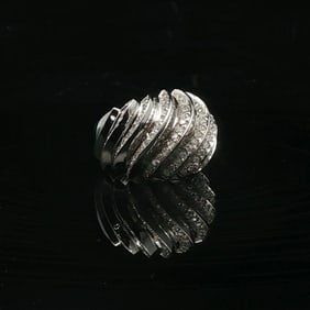 14k White Gold and 1cttw Diamond Heavy Fancy Ring Size 7