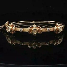 14k Yellow Gold and Diamond Solid Vintage Bangle Bracelet 6.5"