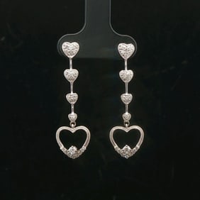 18k White Gold and 0.50cttw Diamond Heart Dangle Drop Earrings 1.5"