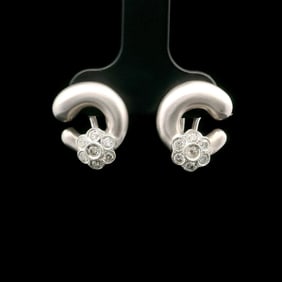18k White Gold and Diamond Vintage C Floral Stud Earrings